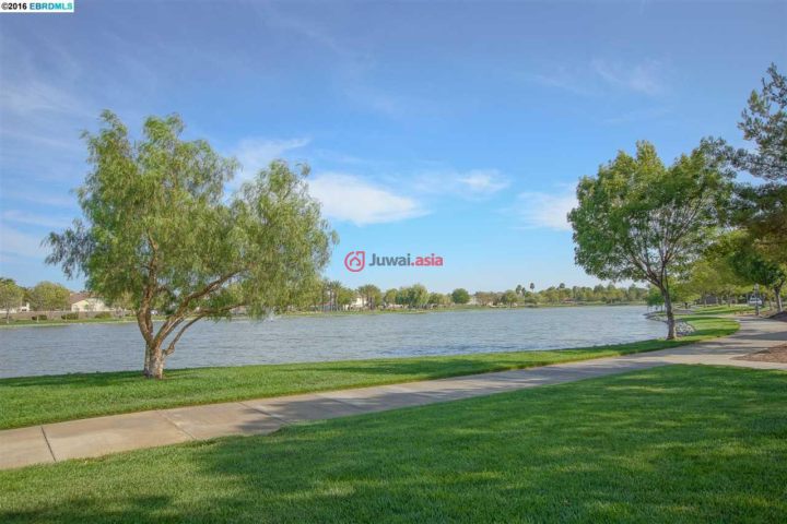 美国加州discovery bay4卧3卫的房产