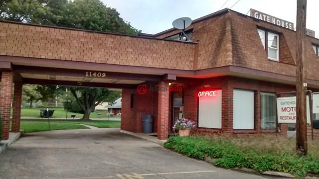 美国纽约州康宁总占地7042平方米的商业地产