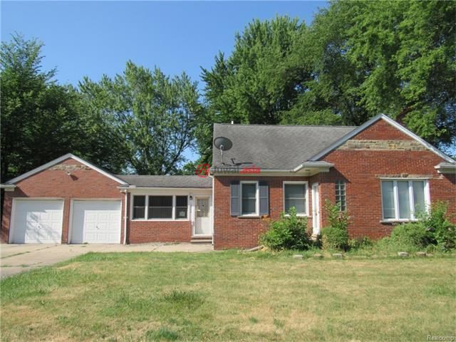 哈珀伍兹  4卧2卫的房产  19770 old homestead, harper woods